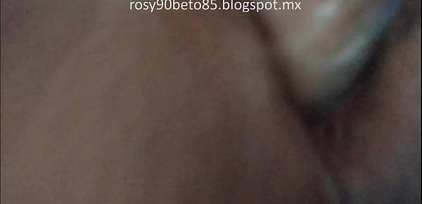 Rosy 25 de Mexico DF ... Mi video disfrutando con un vibrador